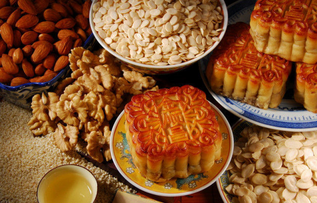 中秋節(jié)為什么要吃月餅,你知道月餅的起源嗎? 中秋節(jié)為什么要吃月餅,你知道月餅的起源嗎?